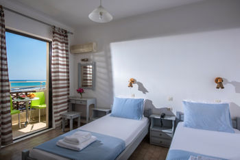 Smaragdine Beach Hotel Zimmer